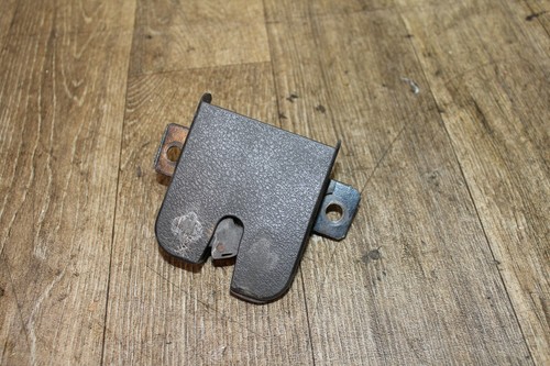 Heckklappenschloss 1J6827505C VW Golf IV Bj. 1999