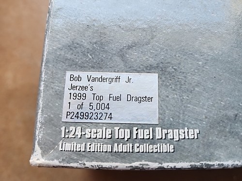 Action Mac Tools Top Fuel Dragster Jerzee's 1:24 Bob Vandergriff Jr 1999 1/5004 - Picture 6 of 6