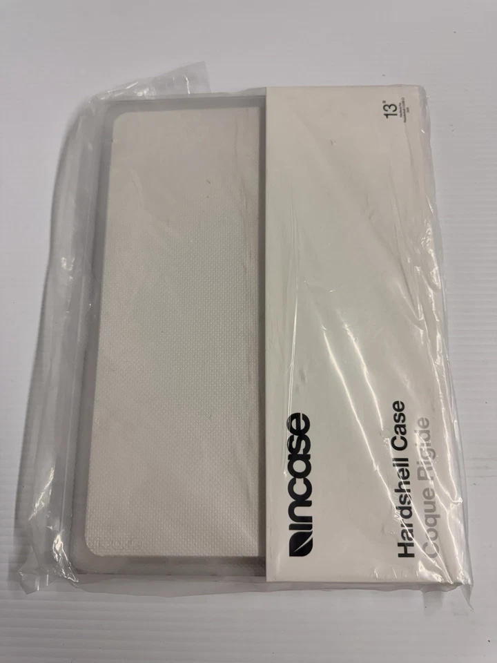 Incase жесткий точек 13» MacBook Pro чехол - прозрачный | новый INMB200629-CL - Изображение 3 из 4