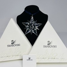 SWAROVSKI Crystal 2001 Annual CHRISTMAS Snowflake Star ORNAMENT 267942 MIB