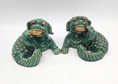 Vintage Ceramic Foo Dog Lion Figurine Green Asian Oriental Lucky Coin Set of 2