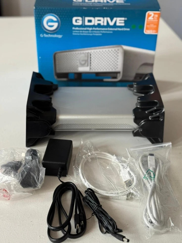 G-Technology G-Raid Thunderbolt2/USB 3.0. Dual External Hard Drive  2TB 3TB 8TB - Image 4 of 4