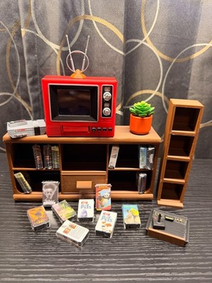 NEW ITEM!! Mini Verse Real Working MINI VHS Movies *Also Accessories for the TV*