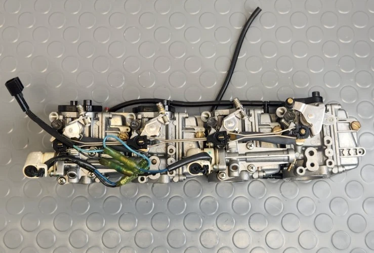 Yamaha Carburetors 67F-14901-10-00, 67F-14902-10-00, 67F-14904-10-00  (C3-6) - Image 4 of 4