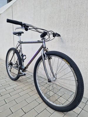 Mongoose Hilltopper 26 Zoll MTB Fahrrad