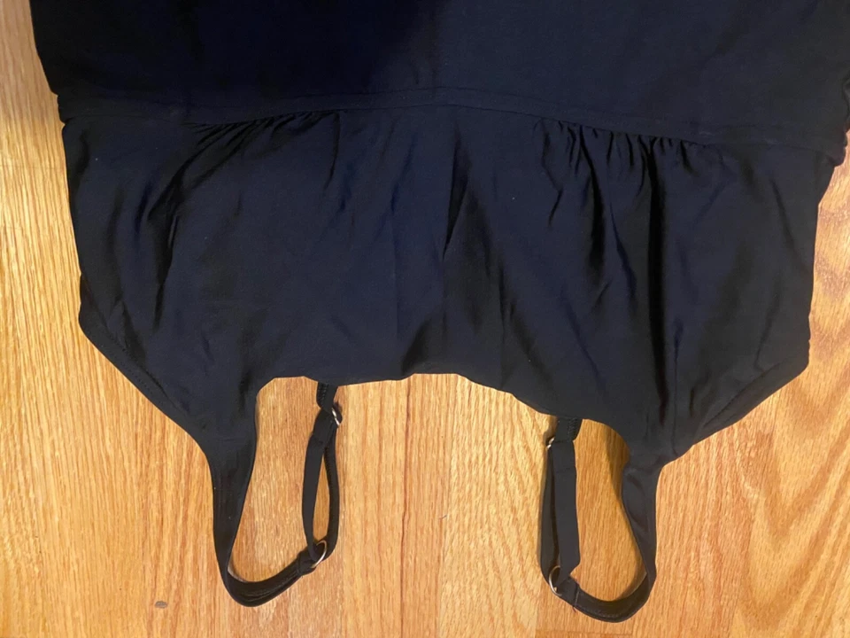 Traje de baño negro Lands End para mujer TALLA 8 Foto 2 de 4