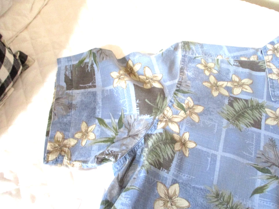 Camisa Croft and Barrow Talla L Manga Corta, Azul con Diseño Floral Blanco Foto 4 de 4