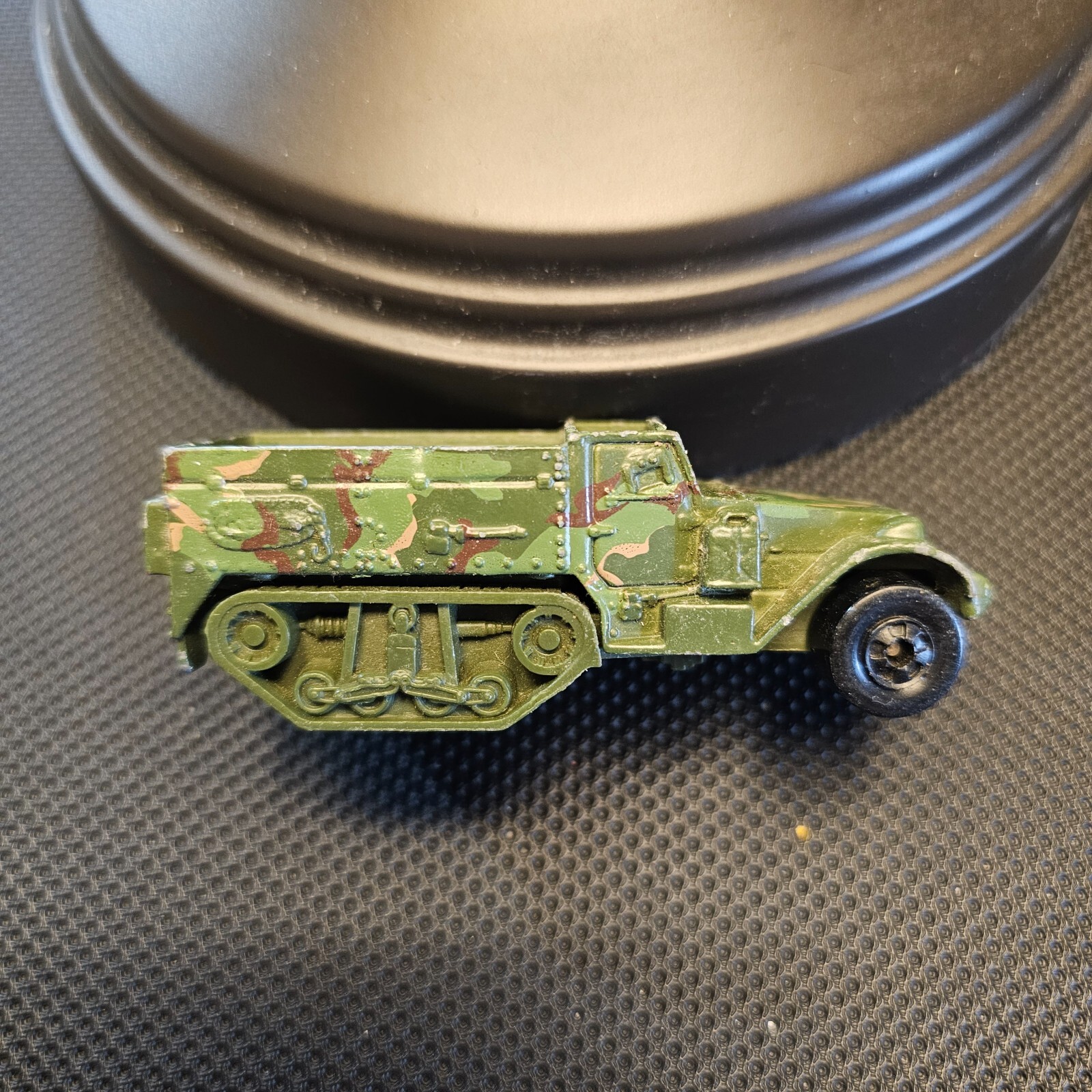 Hot Wheels Gun Bucket Army Vehicle Vintage 1974 Malaysia Incomplete