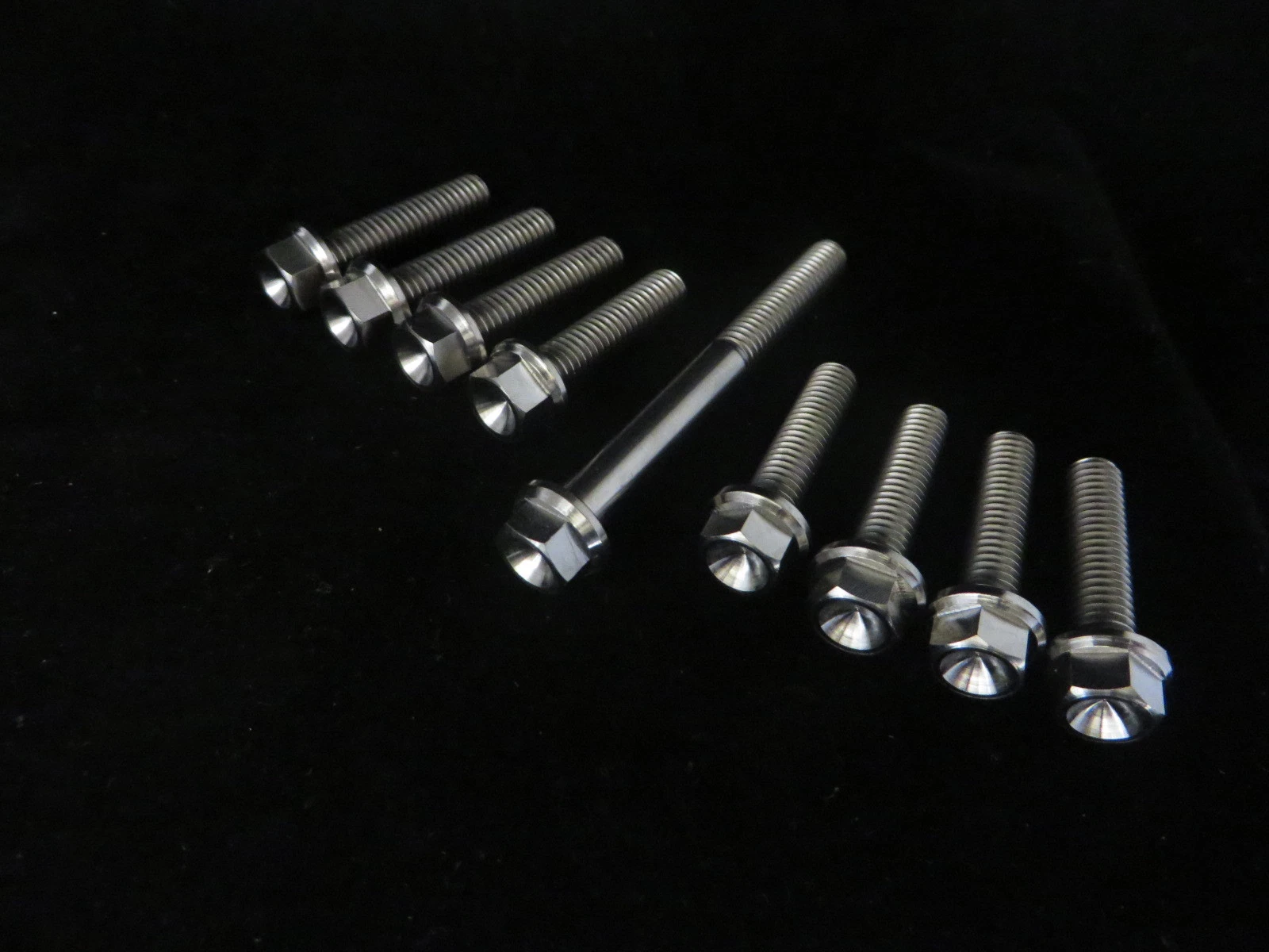Kawasaki KX500 1989 Doc Wob  Titanium inner clutch case bolts TI2017
