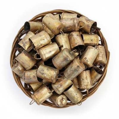 Set of 20 Rustic Metal Cow Bells   2 Inch Christmas Garland | Wind Chime Decor