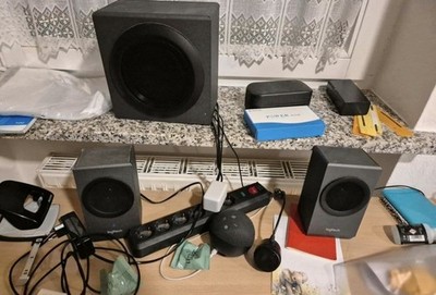 Logitech Z333 2.1 Lautsprecher-System mit Subwoofer, 80W, 3.5mm & Cinch-Eingänge