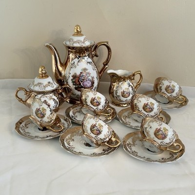 VINTAGE BAVARIA GERMANY GOLD FRAGONARD DEMITASSE COFFEE/TEA SET 15 PIECES