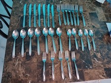 Farberware 18/0 lot of 31 spoons knives and f...