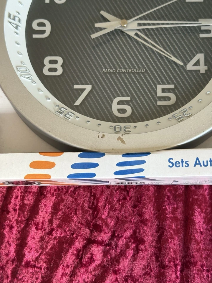 La Cross Tech 10” Atomic Wall Clock Model 404-1210S.New.Front color Off.Tested - Image 2 of 4