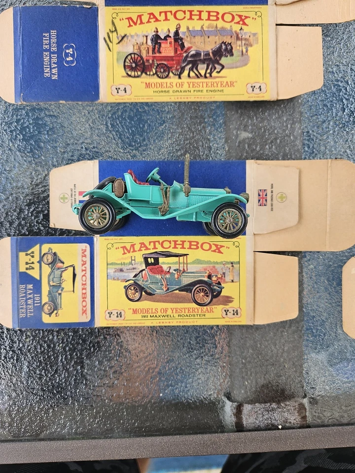Vintage 1st Issue Matchbox Models of Yesteryear - Lot of 17 vehicles and Boxes - Image 3 of 4