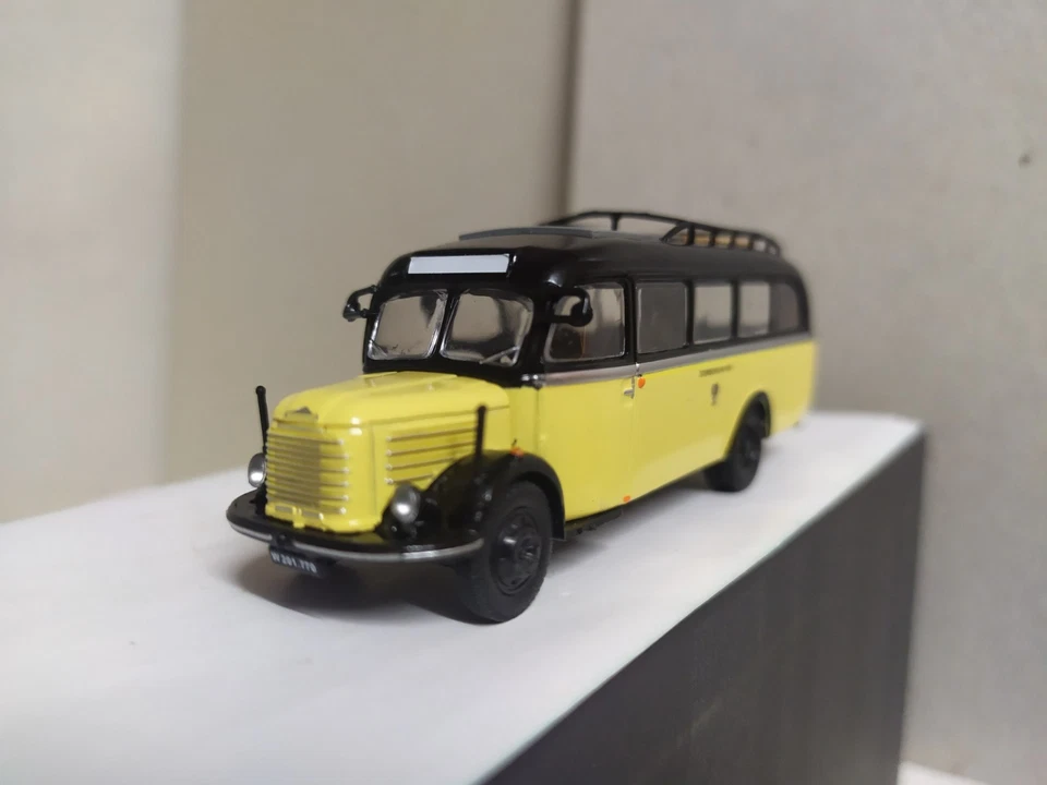 Autocar Steyr 380q . Osterreichische Post . Starline . Escala 1/87 - Imagen 4 de 4