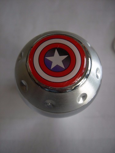 CAPTAIN AMERICA LOGO ALUMINUM GEAR SHIFT KNOB TRANSMISSION  SHIFTER - Zdjęcie 1 z 3