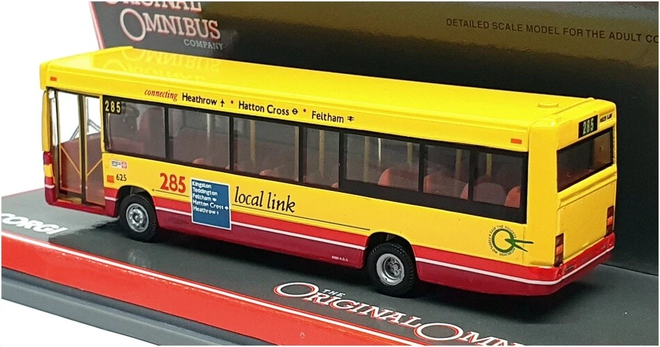 Corgi 1/76 Scale 42806 - Dennis Dart London Buslines - R285 Heathrow - Image 2 of 4