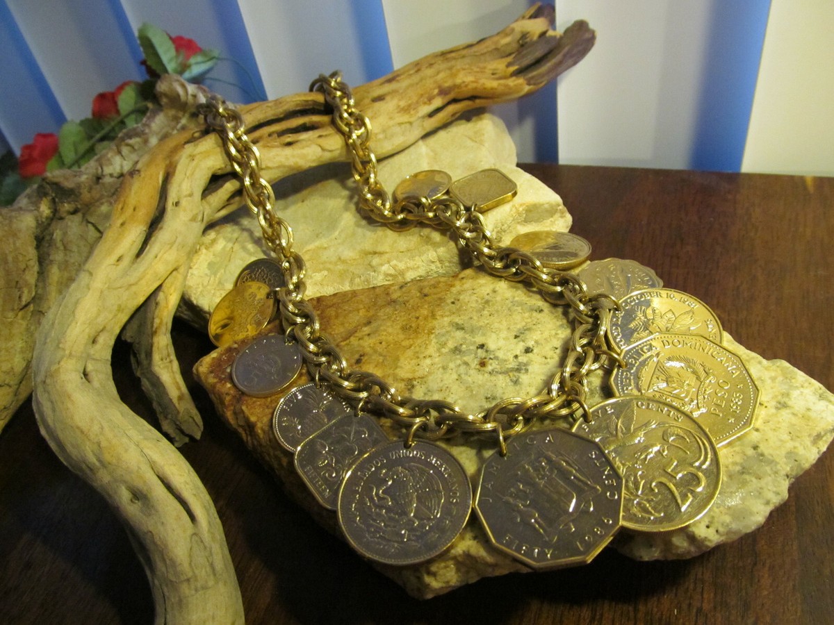 Vintage FRANKLIN MINT Coin Necklaceネックレス Vintage Gold tone Franklin Mint The Golden Caribbean 14 Coins