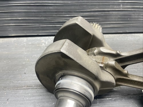 2001 Honda RVT1000R RC51 Crankshaft, rods and pistons, engine crank #12424 - Picture 3 of 14