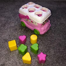 minnie mouse shape sorter bus