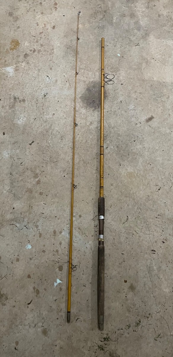 Vintage Eagle Claw Wright & McGill Powerlight MPLS 8 1/2ft 2 pc spinning Rod