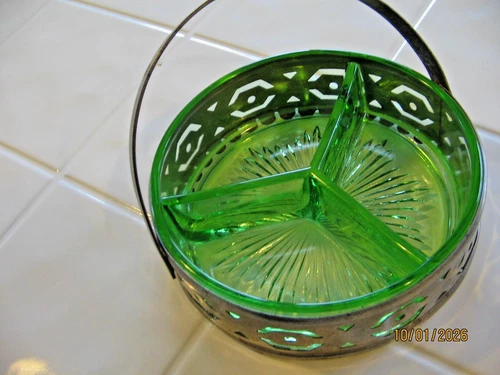 Vintage Depression Green Glass Divided Candy Nut Relish Dish w Metal Holder
