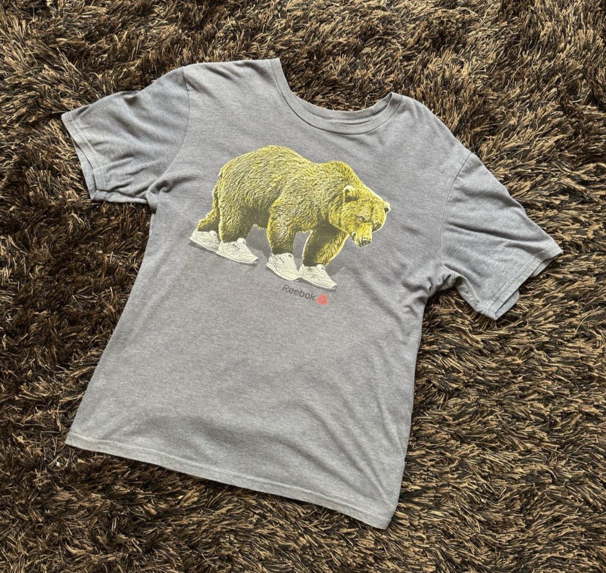 Reebok Men's  Grizzly Bear W/ Tennis Shoes T-shirt Size Medium Blue Crew Tee thumbnail 2