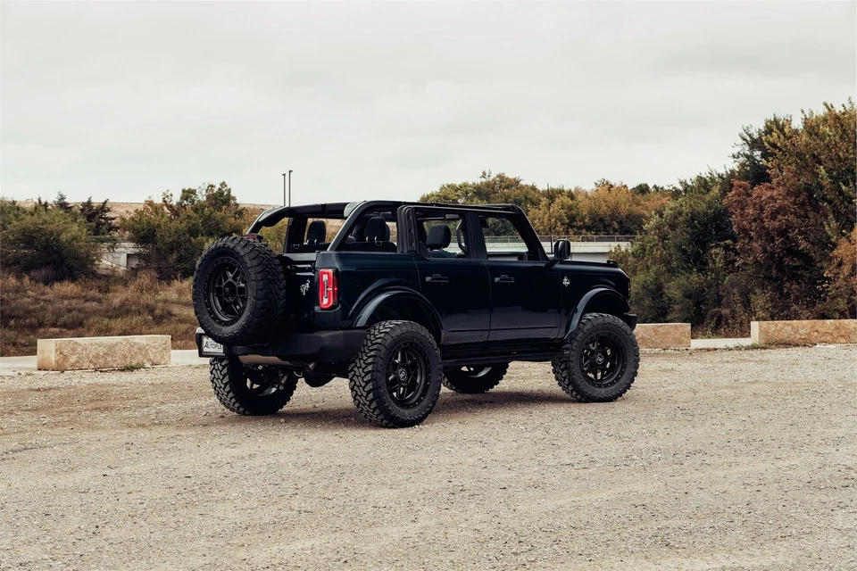 Llanta negra Rhino Kelso 20x9 6x5,5 negra mate llanta 20" -12 mm para Chevy GMC Foto 4 de 4