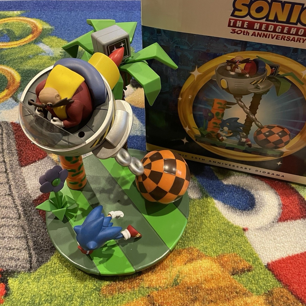 Sonic The Hedgehog 30th Anniversary Statue Diorama w/Box Numskull
