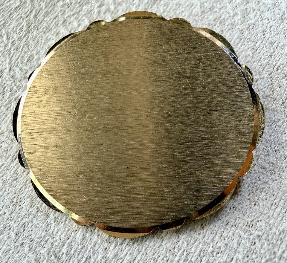 Vintage LaMode Engravable Blank Brooch Gold Tone Scalloped Monogram Pin Signed