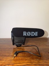R DE VideoMicro Compact On-Camera Shotgun Microphone w/ Shock Mount