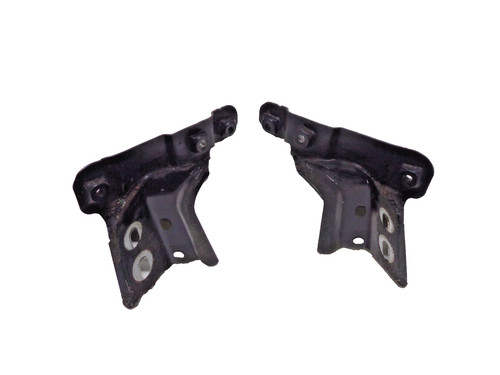 VW Polo 6R Kotflügelhalter Halterung Vorne Set 6R0821142