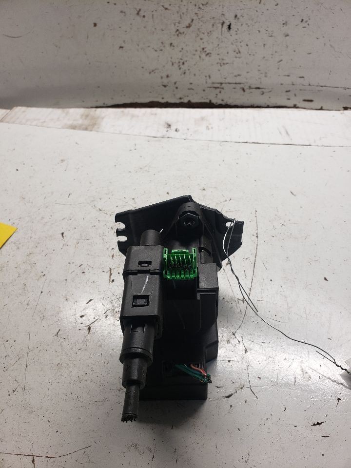 Picture 4 of 10