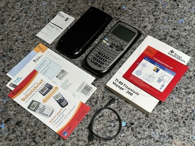 Texas Instruments TI-89 Titanium Grafikrechner + Zubehör / Sehr guter Zustand