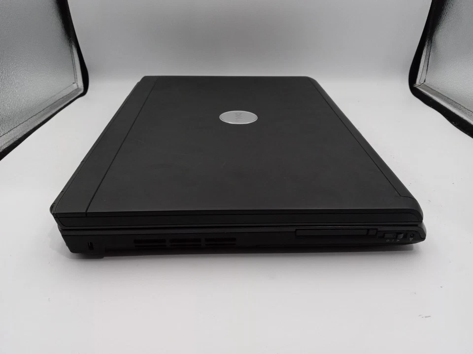 Dell Vostro 1700 17" Laptop Intel Core 2 Duo 4GB RAM 60GB SSD Windows XP -RR - Image 3 of 4