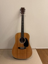 Acoustic Guitar Martin D-28 Natural Spruce Top S/N 972207 with Hard Case