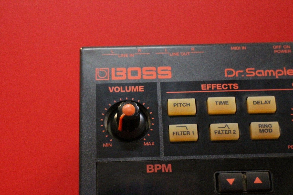洋楽 Sampler '88 Volume One USED ROLAND SP-202 Portable Linear Wave Sampler SP 202 U2312
