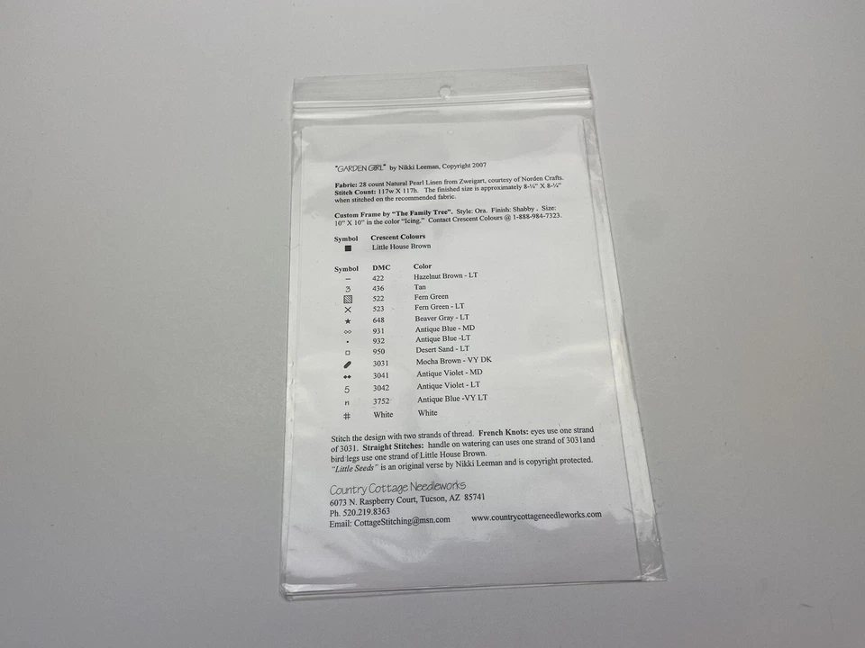 Patrón de punto de cruz contado de niña de jardín de campo para niños 7P Foto 3 de 3