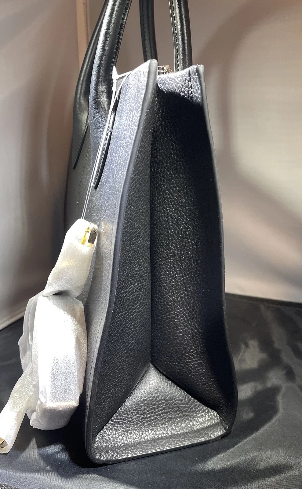 Borsa a tracolla Michael Kors Mirella media in pelle nera nuova con etichetta