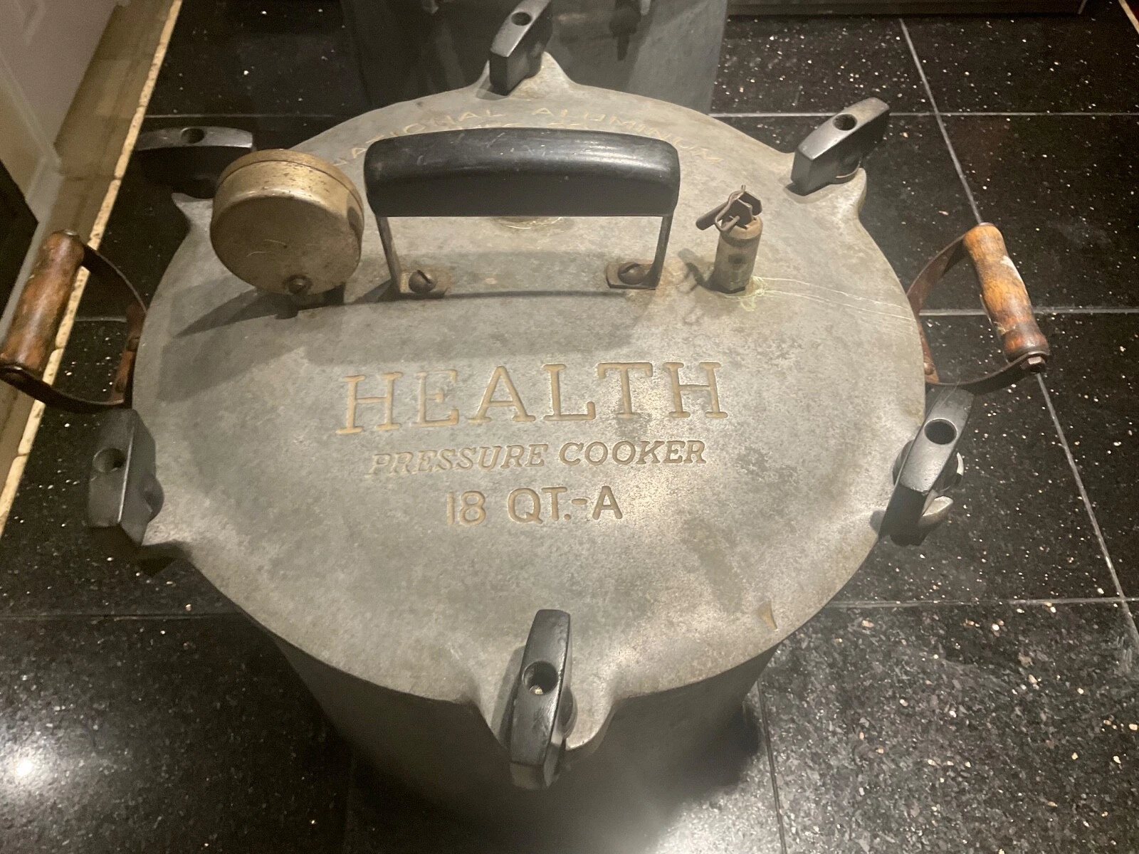 Very Rare Antique National Aluminum Health 18 Quart-A Pressure Cooker