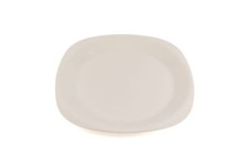 Set of 4 BT Plastic Dinner Plates Unbreakable Reusable Microwave Dishwasher Safe