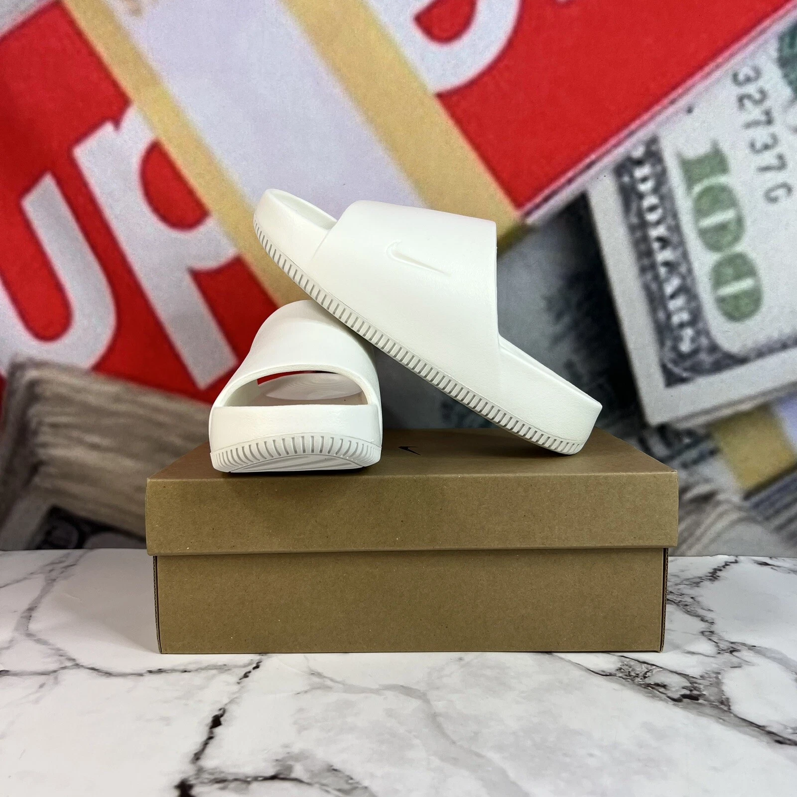 Taglia 7W Nike Calm Slide Sail