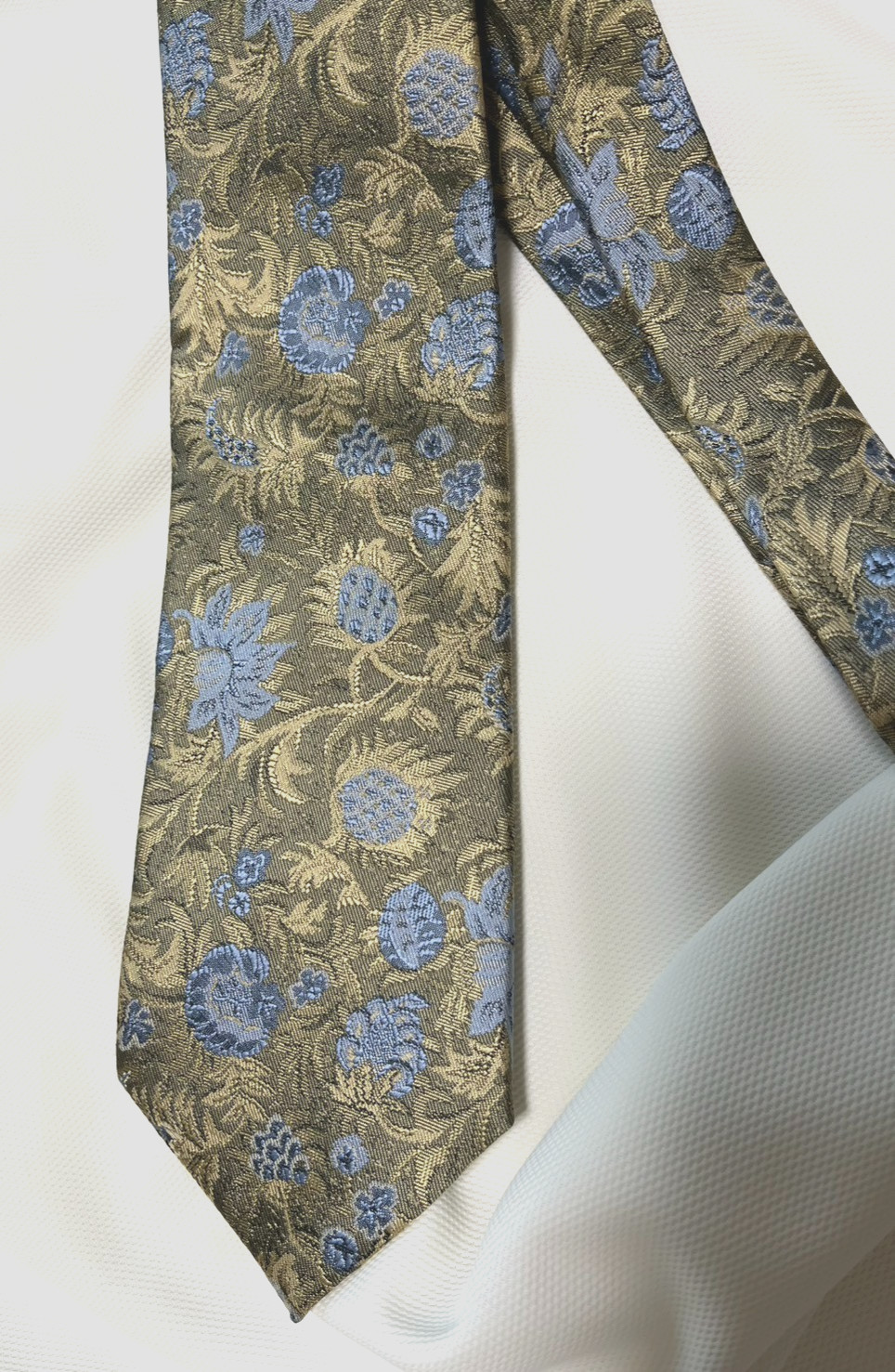 YSL Yves Saint Laurent Silk Tie Gold  Rare Vintage Made in Japan Used -Very Good image 10