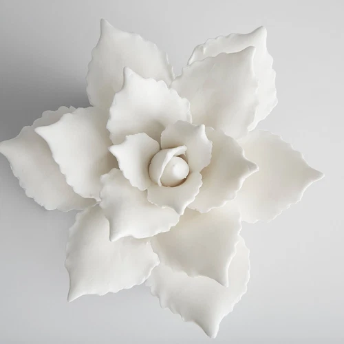 Large Calendine Sculpture - Picture 2 of 2