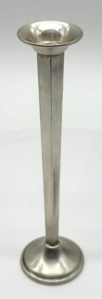 Jarrón CARTIER Bud de 5 1/2" de alto con peso de plata de ley Foto 2 de 4