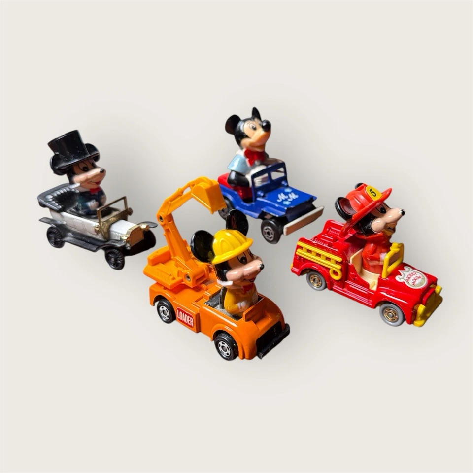 Vintage Konvolut 4 Matchbox und TOMY Diecast Mickey Mouse Spielzeugautos Disney 70er 80er - Bild 2 von 4