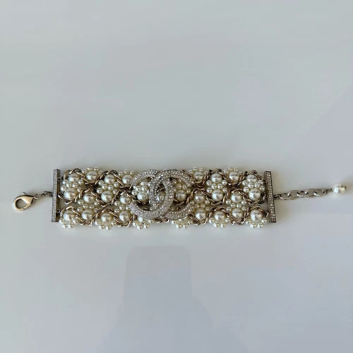 CHANEL Bracciale Grande con Perle Autentico Vendita al Dettaglio 2200$