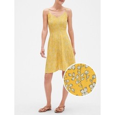 EUC GAP Yellow Floral Spaghetti Strap Sundress. Size M.