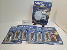 STAR TREK: THE NEXT GENERATION Galoob Collection - USS Enterprise D & 6 Figures